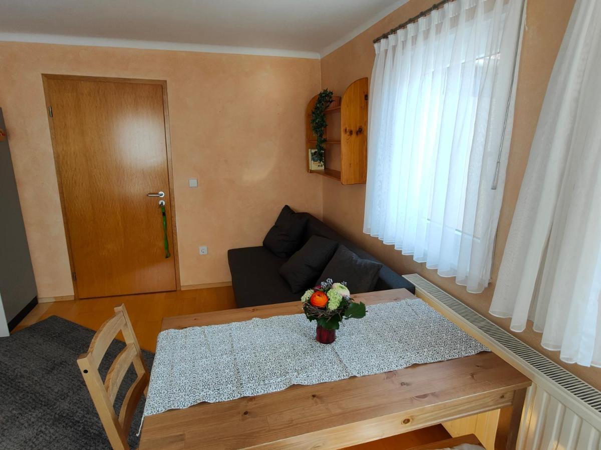 Zentrale & Ruhige Ferienwohnung Mössingen Zewnętrze zdjęcie